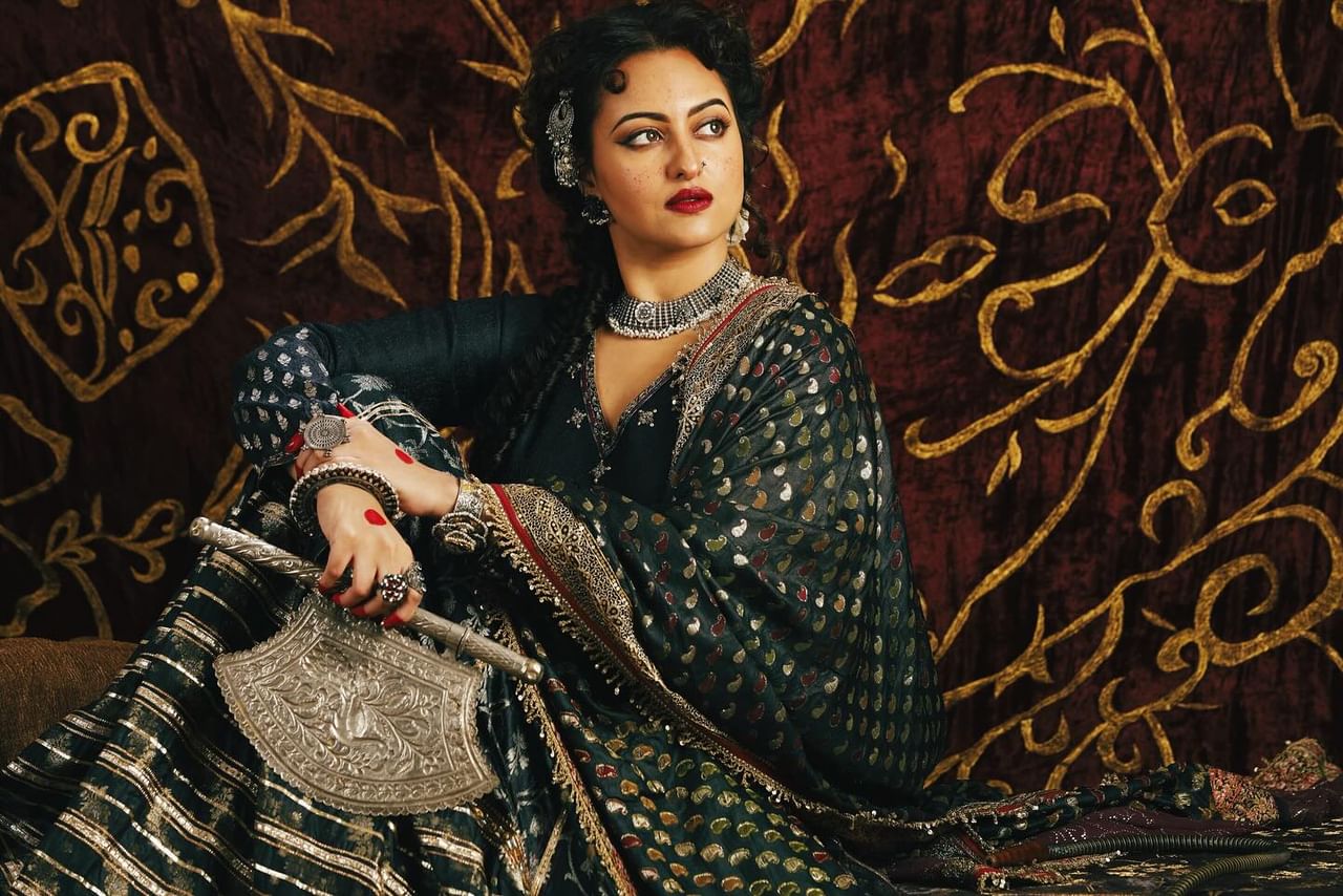 সঞ্জয় লীলা ভাঞ্চালীৰ ছবি হীৰামণ্ডিত অভিনয় কৰা দেখা পাব সোনাক্ষীক।