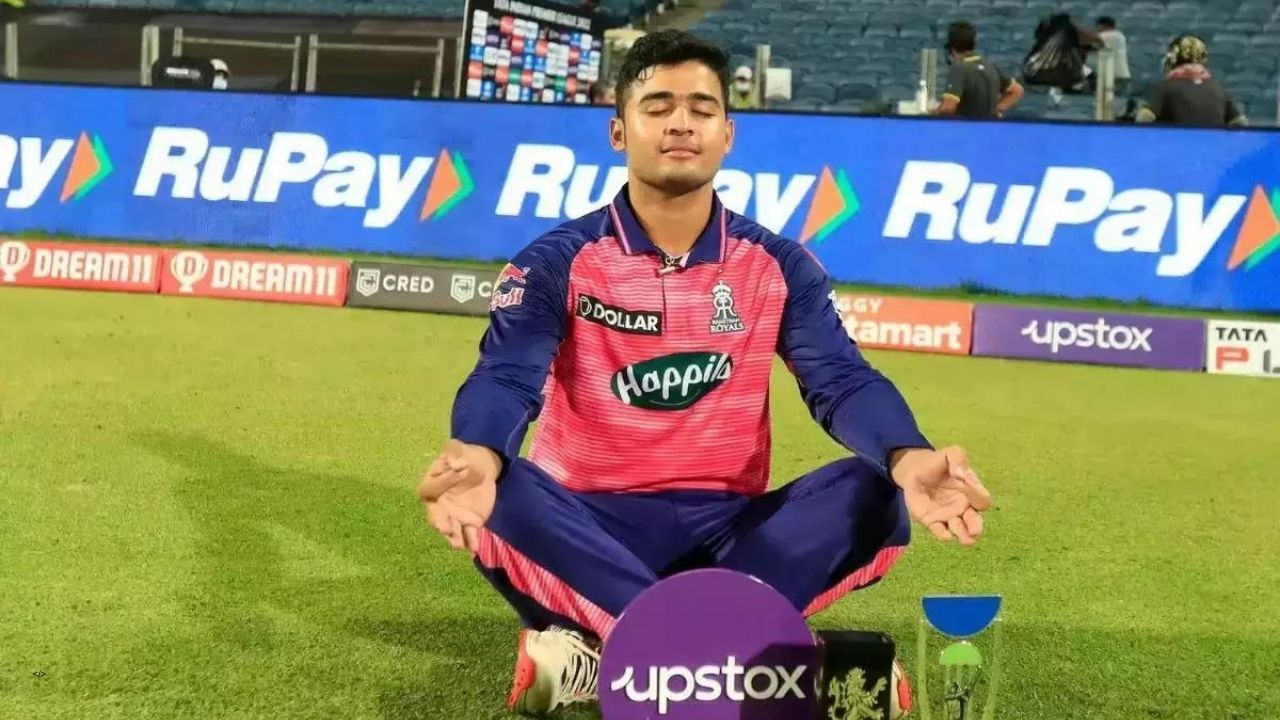পূৰ্বে খেলক লৈ হোৱা সমালোচনাৰ পিছত, এইবাৰ নিজৰ উন্নত প্ৰদৰ্শনেৰে সকলোৰে দৃষ্টি আকৰ্ষণ কৰিবলৈ সক্ষম হৈছে অসম সন্তান ৰিয়ান পৰাগ।