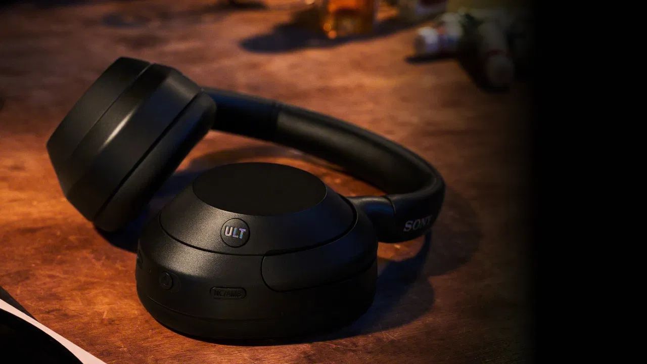 Ult Wear: ULT Wear চ’নীৰ শেহতীয়া ৱায়াৰলেছ হেডফোন। Personalized EQ, 260 Reality Audio আৰু Noise Cancellation ৰ সুবিধা উপলব্ধ এই হেডফোনডালৰ দাম ১৬,৯৯০ টকা।