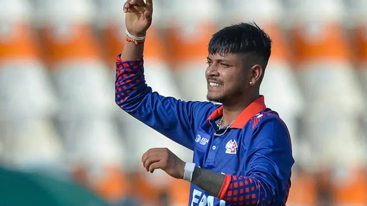নেপালৰ লেগ স্পিনাৰ সন্দীপ লমিছানে আকৌ এবাৰ ডাঙৰ বিপদত পৰিছে। এইবাৰ খেলুৱৈগৰাকীৰ বাবে আমেৰিকাত প্ৰৱেশ কৰাটো কঠিন হৈ পৰিছে।