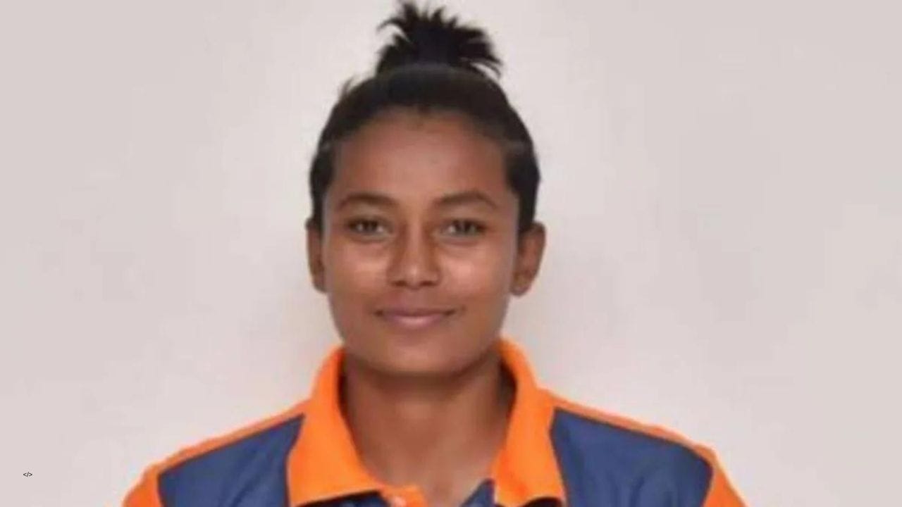 দক্ষিণ আফ্ৰিকাৰ বিৰুদ্ধে হ’বলগা শৃংখলাৰ বাবে নিৰ্বাচিত উমা।