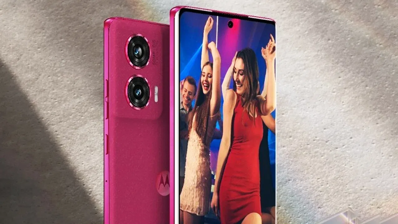 Motorola Edge 50 Fusion Specifications: ১৪৪ হাৰ্টজ ৰিফ্ৰেছ ৰেটৰ সৈতে ৬.৭ ইঞ্চি অ’এলইডি ডিছপ্লে, স্নেপড্ৰেগন ৭এছ জেনেৰেচন ২ প্ৰচেছৰ, ৫০এমপি কেমেৰা ছেটআপ, ৩২এমপি চেলফি কেমেৰা আৰু ৫০০০এমএএইচ বেটাৰী।