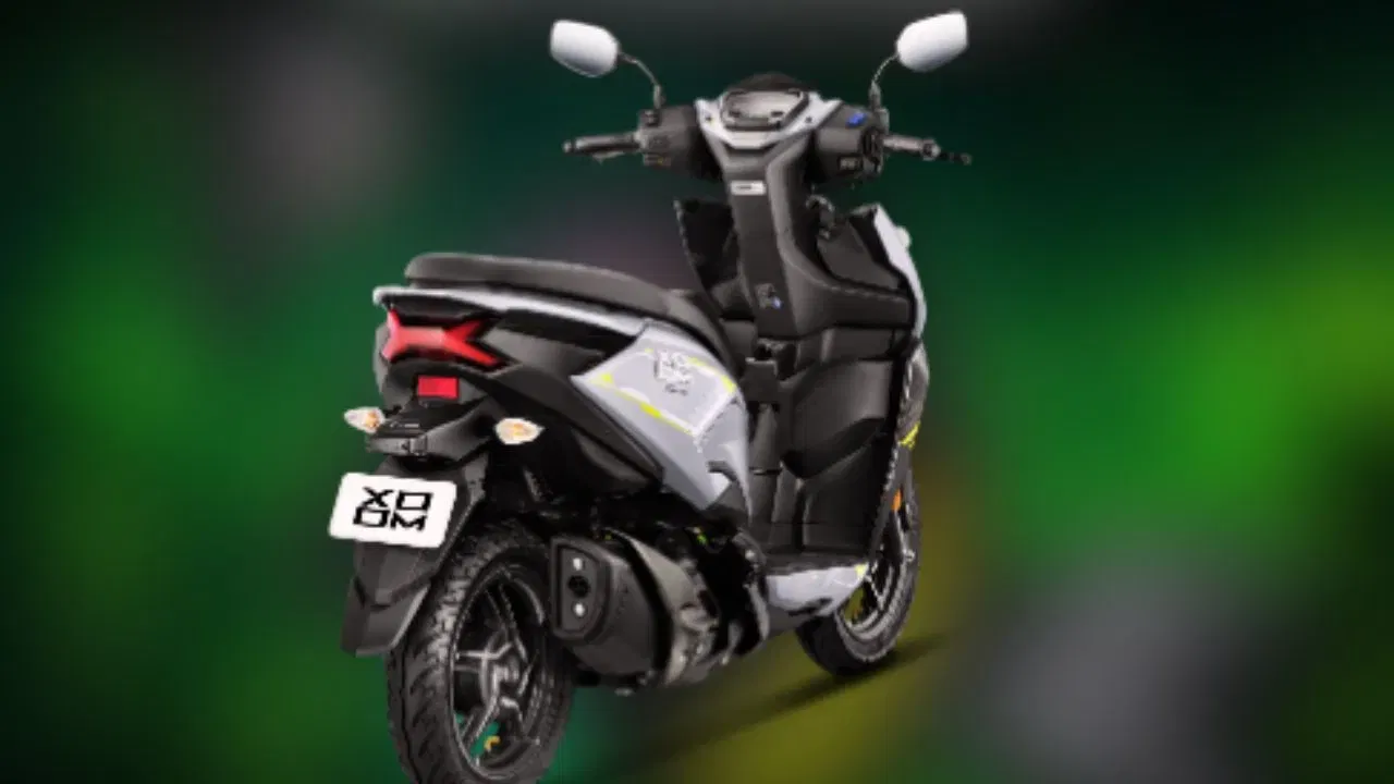Hero Xoom 110 Combat Edition ত আছে 110.9 cc ৰ একক চিলিণ্ডাৰ, এয়াৰ কুলড ইঞ্জিন, যিটো i3S প্ৰযুক্তিৰ সৈতে আহে। এই ছেটআপে ৮.০৫পিএছ শক্তি আৰু ৮.৭০এনএমৰ টৰ্ক উৎপন্ন কৰে।