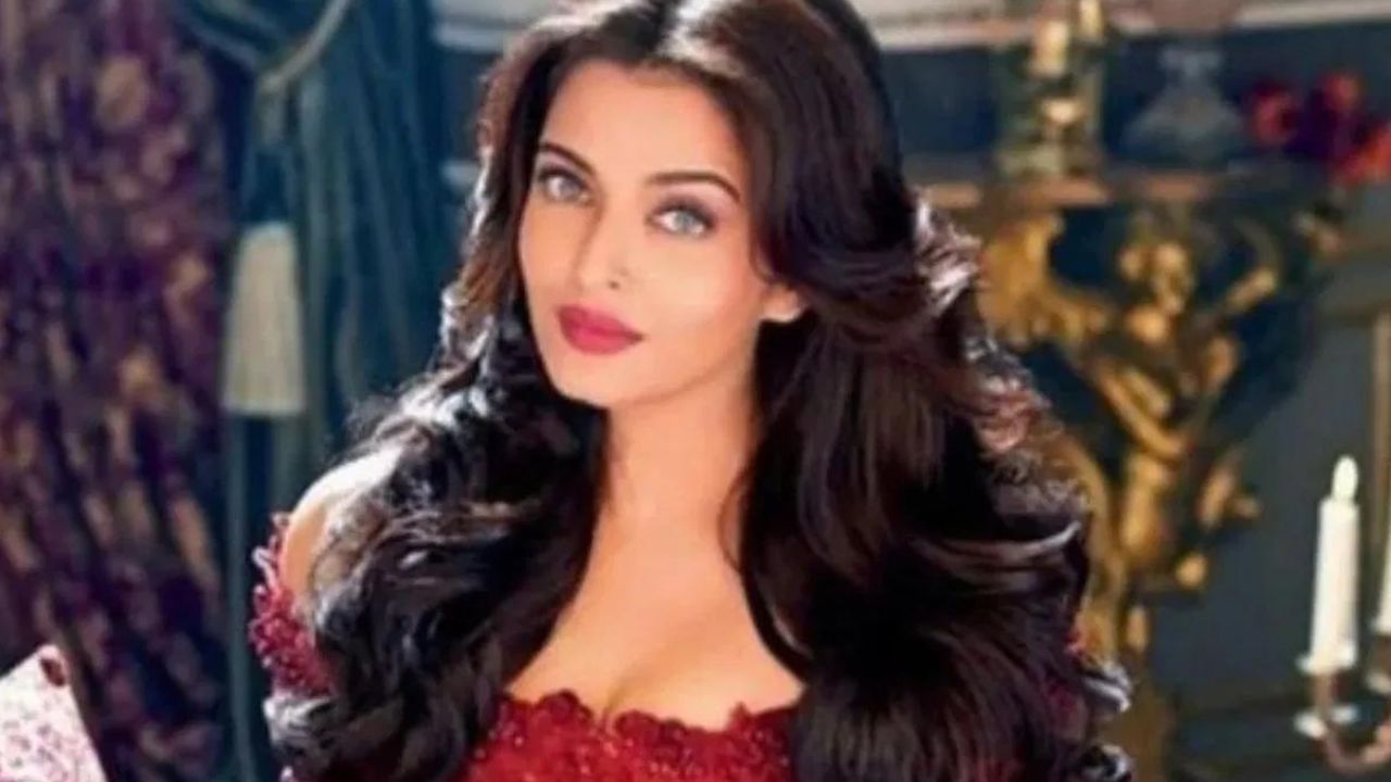 সকলোৱে জানে ঐশ্বৰ্য ৰায় বচ্চন সৰুৰে পৰা পঢ়াত ভাল আছিল। কিন্তু পৰিয়ালৰ বাকী সকলৰ শৈক্ষিক অৰ্হতা কিমান আপুনি জানেনে ?