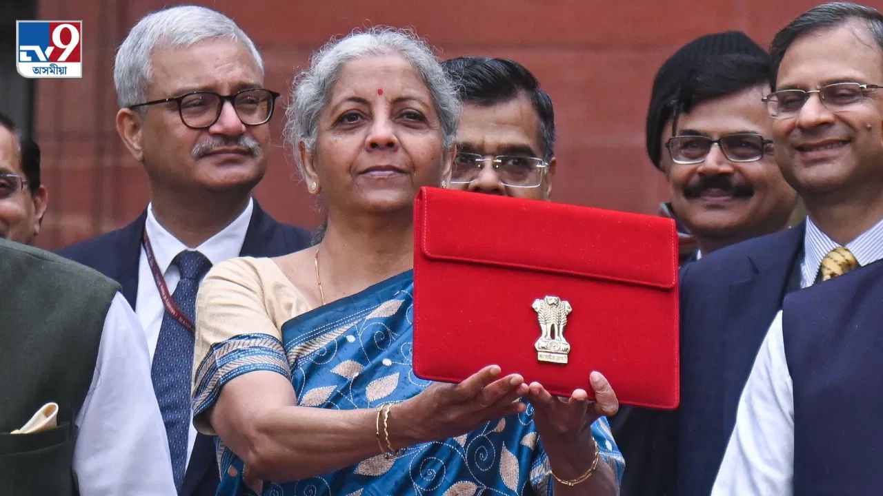 Budget 2024: আজি সংসদত দাখিল কৰা হ’ব অৰ্থনৈতিক জৰীপঃ বাজেটৰ পূৰ্বে কিয় দাখিল কৰা হয় এই জৰীপ? Budget 2024: আজি সংসদত দাখিল কৰা হ’ব অৰ্থনৈতিক জৰীপঃ বাজেটৰ পূৰ্বে কিয় দাখিল কৰা হয় এই জৰীপ?