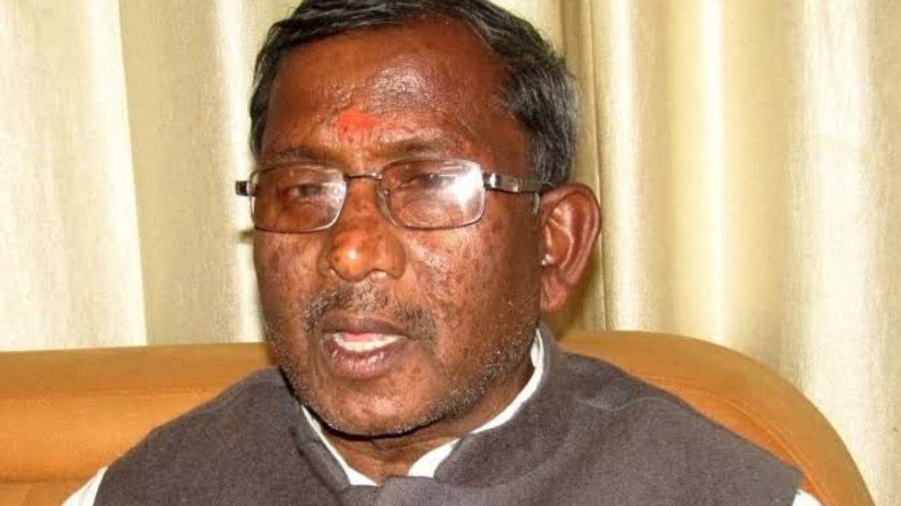 9 states get new Governors: দেশৰ ৯ খন ৰাজ্যই পালে নতুন ৰাজ্যপাল, অসমৰ নতুন ৰাজ্যপাল হ’ল লক্ষ্মণ প্ৰসাদ আচাৰ্য 9 states get new Governors: দেশৰ ৯ খন ৰাজ্যই পালে নতুন ৰাজ্যপাল, অসমৰ নতুন ৰাজ্যপাল হ’ল লক্ষ্মণ প্ৰসাদ আচাৰ্য