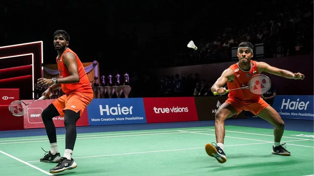 আচলতে প্ৰথমখন মেচত ভাৰতীয় যুটিটোৱে আয়োজক ফৰাচী যুটি কৰ্ভি লুকাছ আৰু লেবাৰ ৰ’নানৰ বিৰুদ্ধে ২১-১৭, ২১-১৪ গ’লত জয়লাভ কৰিছিল। একে সময়তে এতিয়া ফ্ৰান্সৰ কৰ্ভি লুকাছ আৰু লেবাৰ ৰ’নানৰ যুটিয়েও ইণ্ডোনেছিয়াৰ ফাজাৰ আলফিয়ান আৰু মহম্মদ ৰিয়ান আৰ্ডিয়াণ্টোৰ হাতত পৰাস্ত হৈছে। এনে পৰিস্থিতিত সাতৱিক আৰু চিৰাগৰ যুটি তেওঁলোকৰ গ্ৰুপৰ টপ-২ত থকাটো নিশ্চিত।