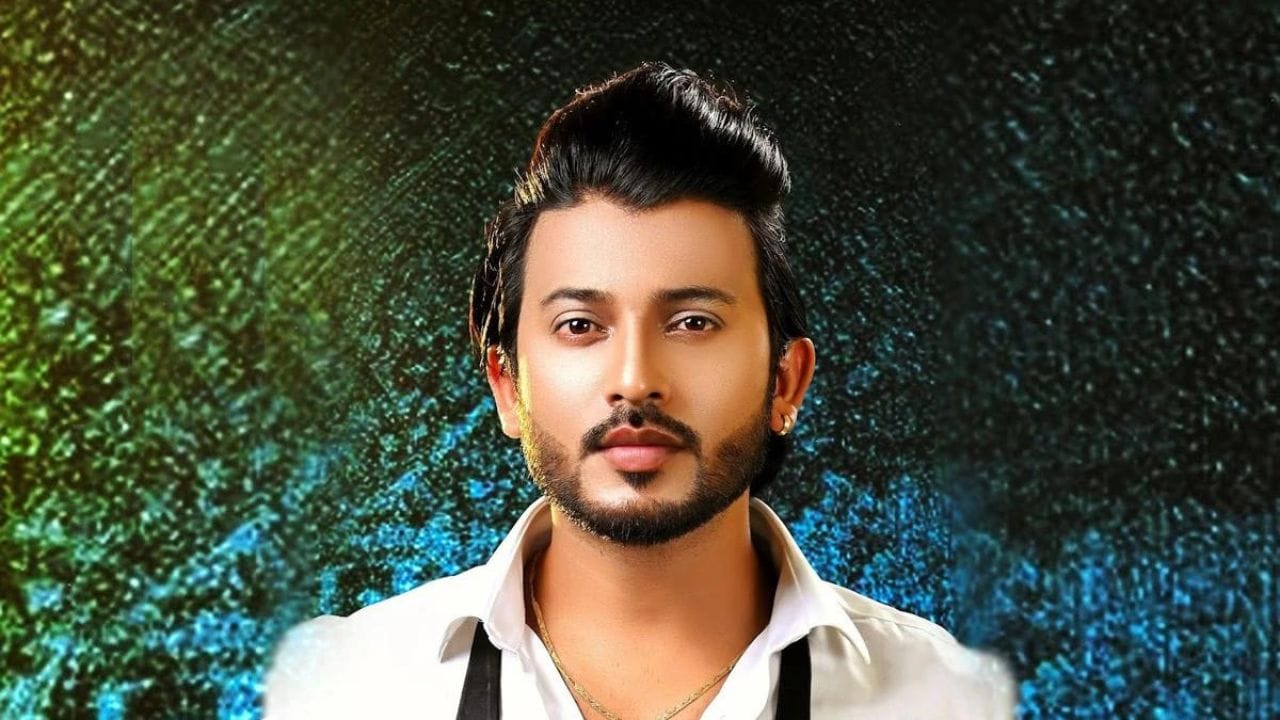 গুৱাহাটীস্থিত 'হেলথ চিটি'ত চিকিৎসাধীন হৈ থকাৰ পিছত উন্নত চিকিৎসাৰ বাবে মুম্বাইলৈ গৈছিল অভিনেতাগৰাকী ৷ মুম্বাইৰ পৰা চেন্নাইলৈ চিকিৎসাৰ বাবে প্ৰেৰণ কৰা হৈছিল কিশোৰক ৷