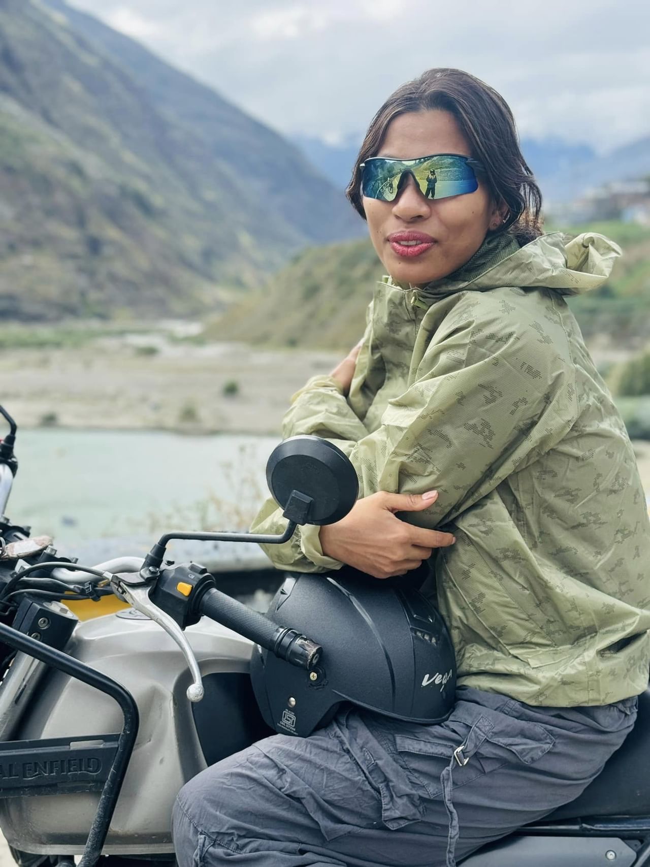 ২০২০ চনত লাভলীনাক ভাৰত চৰকাৰে অৰ্জুন বঁটা প্ৰদান কৰে। ২০২১ বৰ্ষত লাভলীনাক ভাৰতৰ সৰ্বোচ্চ ক্ৰীড়া সন্মান 'মেজৰ ধ্যানচান্দ খেলৰত্ন বঁটা'ৰ বক্সিঙৰ শিতানৰ বাবে মনোনীত কৰা হৈছিল।