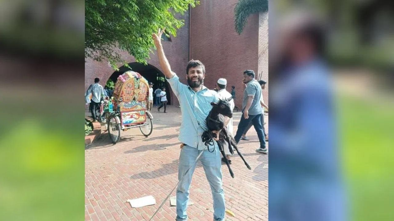 প্ৰতিবাদকাৰীৰ মাজৰে কোনোৱে ৰিক্সা লৈ প্ৰৱেশ কৰে গণভৱনত ।
