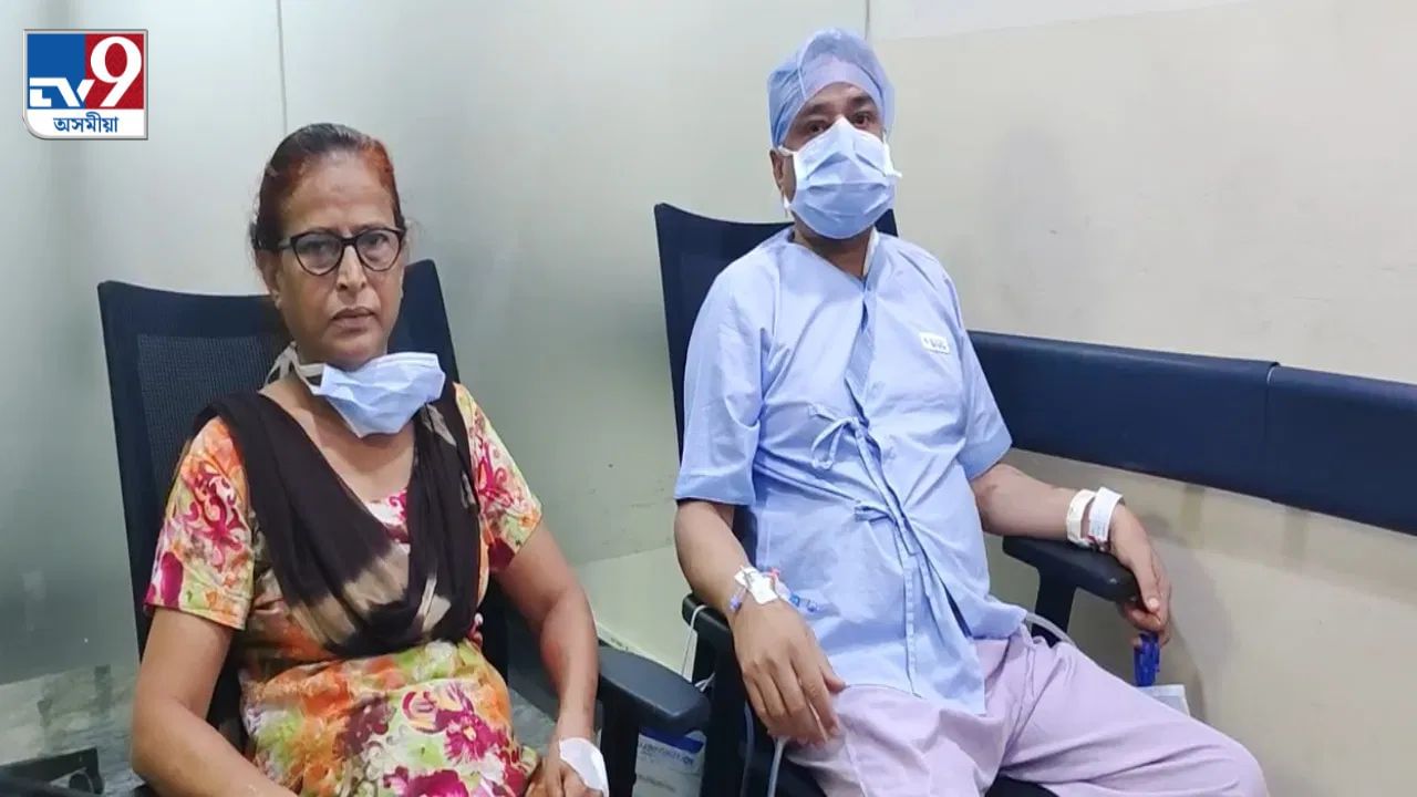 ভাতৃক জীৱন দানেৰে ৰাখী বন্ধনৰ অমূল্য উপহাৰ দিলে ভগ্নীয়েঃ ভাতৃ-ভগ্নীৰ কাহিনীয়ে জিনিছে হৃদয়