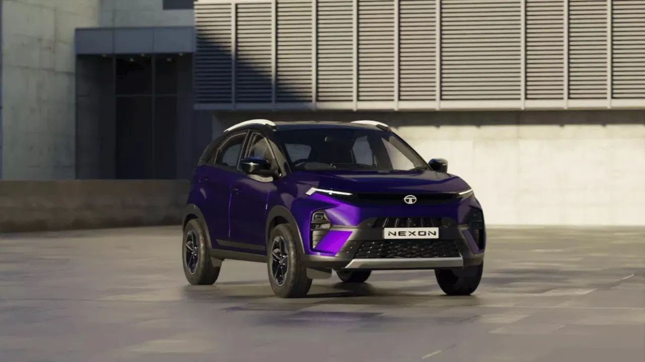 Tata Nexon: দেশত প্ৰচলিত আটাইতকৈ নিৰাপদ বাহনৰ ভিতৰত অন্যতম টাটা মটৰ্ছৰ এই বাহনখন জুলাই মাহত ১৩,৯০২ গৰাকী গ্ৰাহকে ক্ৰয় কৰিছে। এই বাহনখনৰ মূল্য ৭,৯৯,৯০০ টকাৰ পৰা ১৪,৭৯,৯৯০ টকাৰ (এক্স শ্ব’ৰুম) ভিতৰত হ’ব।