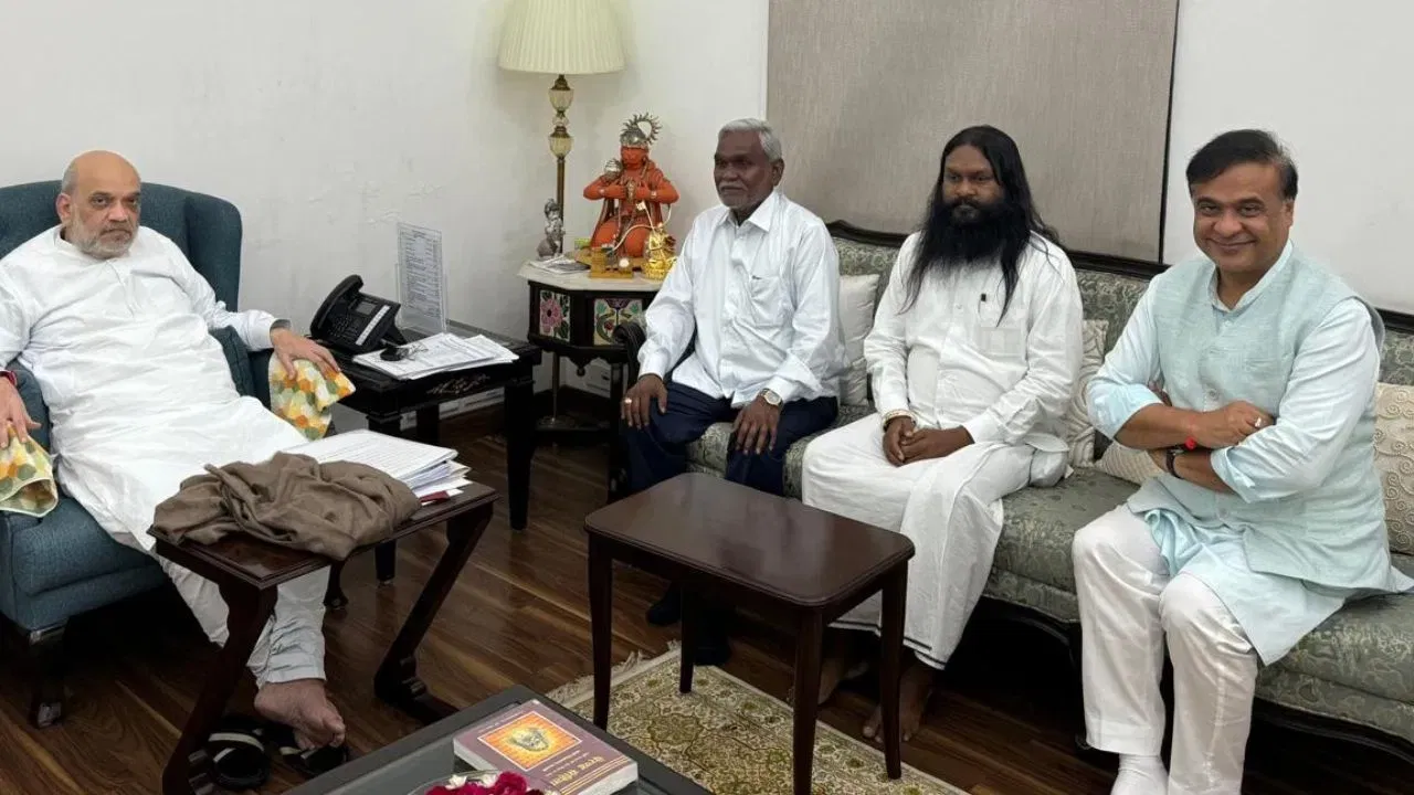 ঝাৰখণ্ডৰ প্ৰাক্তন মুখ্যমন্ত্ৰী চম্পাই ছোৰেনে যোগদান কৰিব বিজেপিত ঝাৰখণ্ডৰ প্ৰাক্তন মুখ্যমন্ত্ৰী চম্পাই ছোৰেনে যোগদান কৰিব বিজেপিত