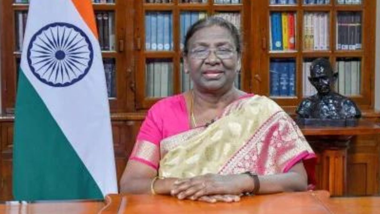 Independence Day 2024: আজি দেশবাসীক সম্বোধন কৰিব ৰাষ্ট্ৰপতি দ্ৰৌপদী মুৰ্মুৱে, কেতিয়া আৰু ক’ত চাব পাৰিব ? Independence Day 2024: আজি দেশবাসীক সম্বোধন কৰিব ৰাষ্ট্ৰপতি দ্ৰৌপদী মুৰ্মুৱে, কেতিয়া আৰু ক’ত চাব পাৰিব ?
