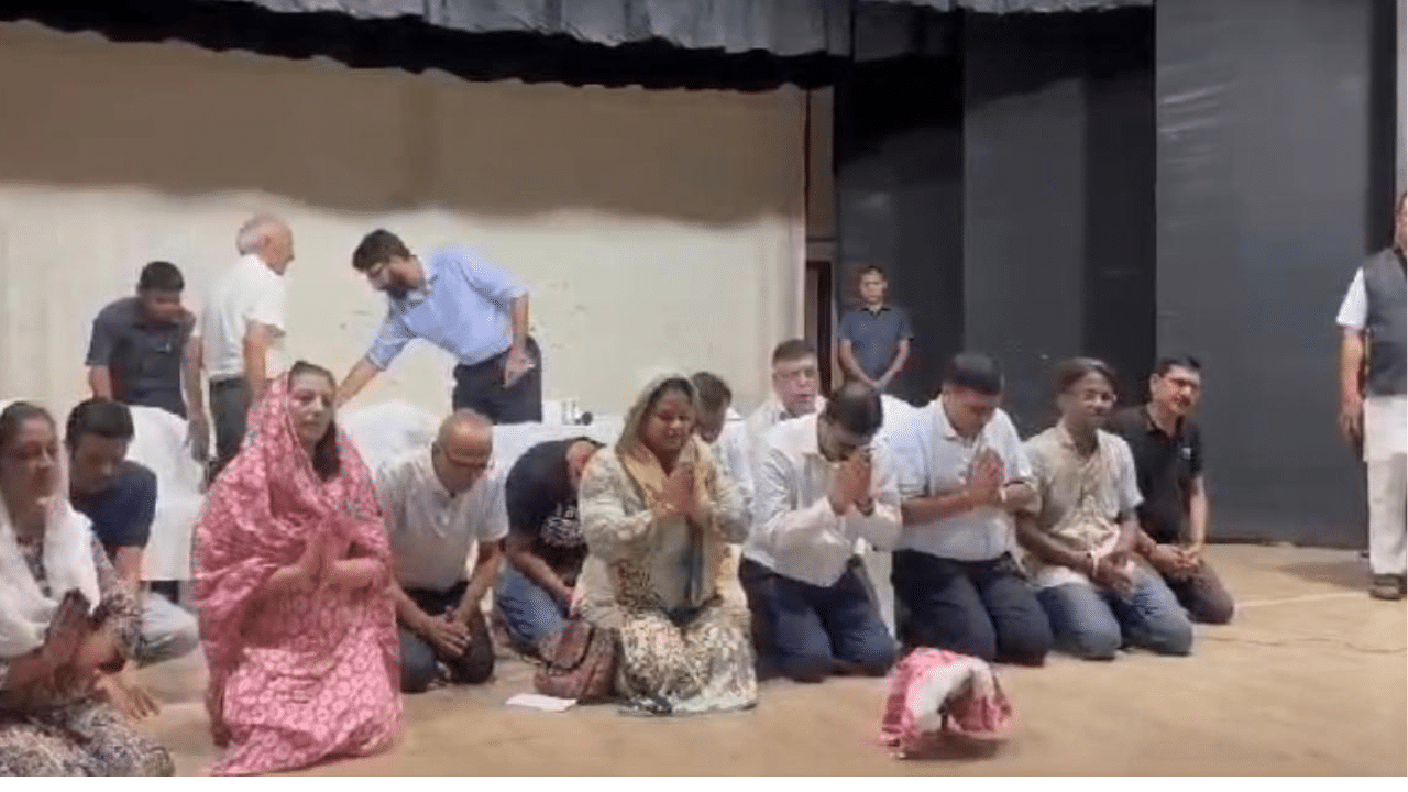 অসমীয়াক আক্ৰমণ, অসমীয়াৰ প্ৰতিবাদ, আলফা(স্বা)ৰ এন্ট্ৰি আৰু মাৰোৱাৰী সমাজৰ ক্ষমা… অসমীয়াক আক্ৰমণ, অসমীয়াৰ প্ৰতিবাদ, আলফা(স্বা)ৰ এন্ট্ৰি আৰু মাৰোৱাৰী সমাজৰ ক্ষমা…
