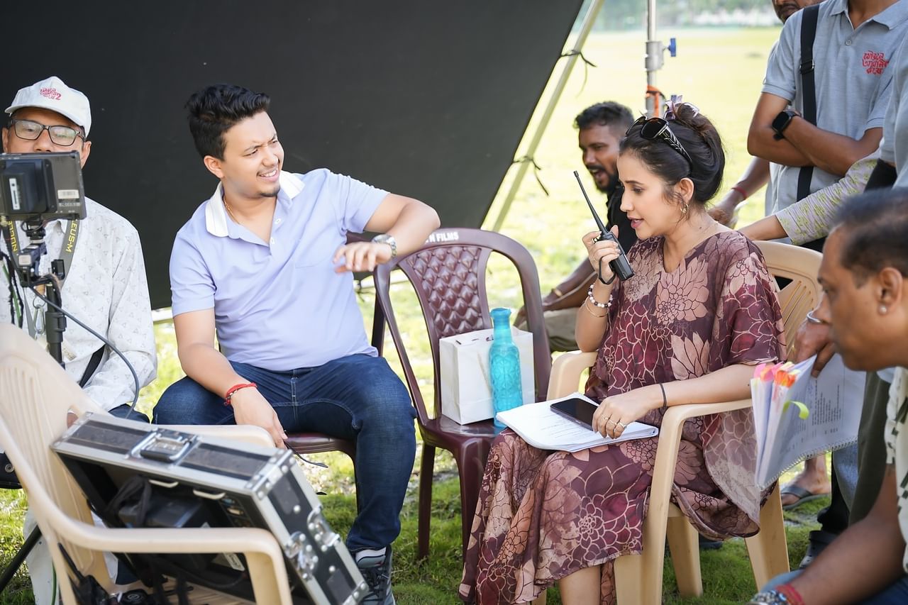 উল্লেখ্য যে, নিজৰ লগতে বিষয়া পৰিয়ালৰ এক দীৰ্ঘদিনীয়া সপোন হ’ল এখন নতুন ছবি। ছবিখনৰ নাম ‘যৌৱনে আমনি কৰে ২’। ইতিমধ্যে আৰম্ভ হৈছে ছবিখনৰ কাম।