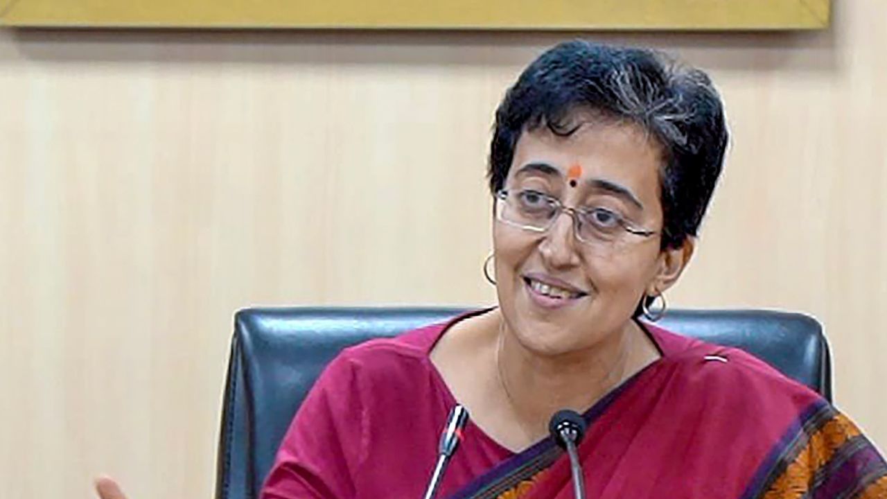 উৎসৱৰ বতৰত দিল্লী আতিশী চৰকাৰে শ্ৰমিকক দি’লে ডাঙৰ উপহাৰ, বৃদ্ধি কৰিলে নূন্যতম মজুৰি… উৎসৱৰ বতৰত দিল্লী আতিশী চৰকাৰে শ্ৰমিকক দি’লে ডাঙৰ উপহাৰ, বৃদ্ধি কৰিলে নূন্যতম মজুৰি…