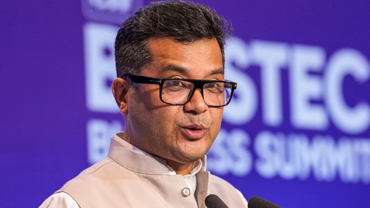 অহা ৩০ ছেপ্টেম্বৰ পৰা ৮ অক্টোবৰলৈ ন দিনীয়া চৰকাৰী ভ্ৰমণসূচীৰে এই বিদেশ ৰাষ্ট্ৰ কেইখন ভ্ৰমণ কৰিব কেন্দ্ৰীয় বৈদেশিক পৰিক্ৰমা বিভাগৰ ৰাজ্যিক মন্ত্ৰী মাৰ্ঘেৰিটাই ।