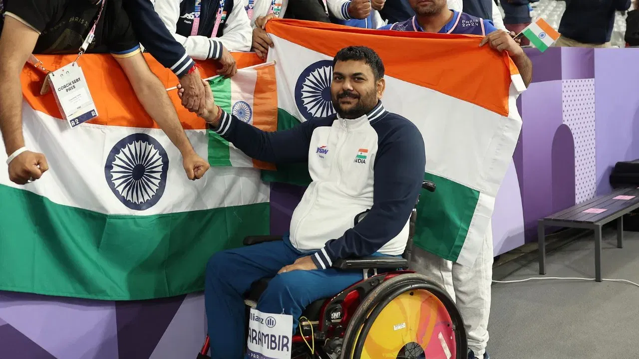 এক দুৰ্ঘটনাই কৰিছিল শৰীৰৰ আধা অংশ পেৰালাইছ, এতিয়া পেৰিছ পেৰালিম্পিকত স্বৰ্ণ জয় কৰিলে ধৰমবীৰে এক দুৰ্ঘটনাই কৰিছিল শৰীৰৰ আধা অংশ পেৰালাইছ, এতিয়া পেৰিছ পেৰালিম্পিকত স্বৰ্ণ জয় কৰিলে ধৰমবীৰে