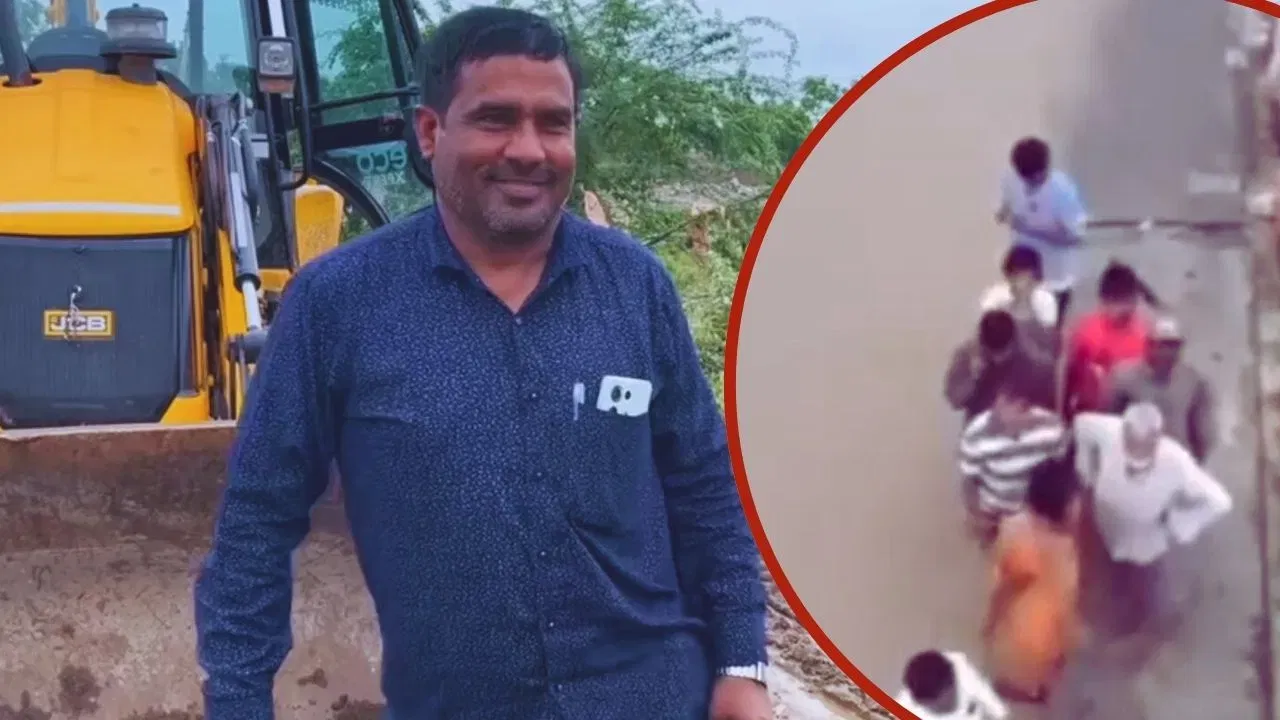 বানত আৱদ্ধ লোকক উদ্ধাৰ কৰি বুলড’জাৰ চালক হৈ পৰিল নায়ক! বানত আৱদ্ধ লোকক উদ্ধাৰ কৰি বুলড’জাৰ চালক হৈ পৰিল নায়ক!