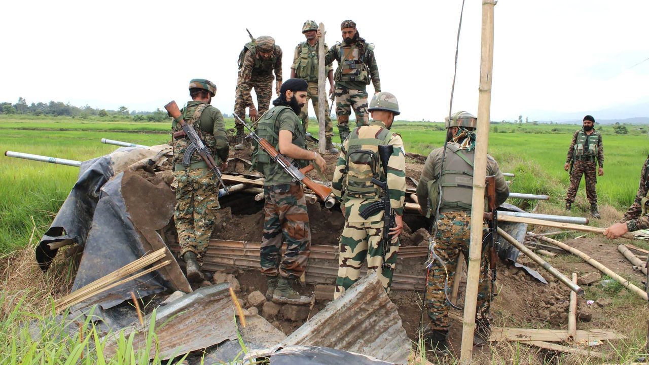 মণিপুৰৰ পৰা কেন্দ্ৰীয় বাহিনী প্ৰত্যাহাৰ কৰিবলৈ অমিত শ্বাহক আহ্বান বিজেপি বিধায়কৰ মণিপুৰৰ পৰা কেন্দ্ৰীয় বাহিনী প্ৰত্যাহাৰ কৰিবলৈ অমিত শ্বাহক আহ্বান বিজেপি বিধায়কৰ