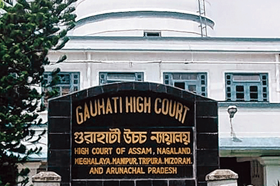 এটা সপ্তাহৰ ভিতৰতে সকলো লটাৰী প্ৰতিযোগিতাৰ আয়োজকৰ বিৰুদ্ধেও ব্যৱস্থা গ্ৰহণৰো নিৰ্দেশ গুৱাহাটী উচ্চ ন্যায়ালয়ৰ ।