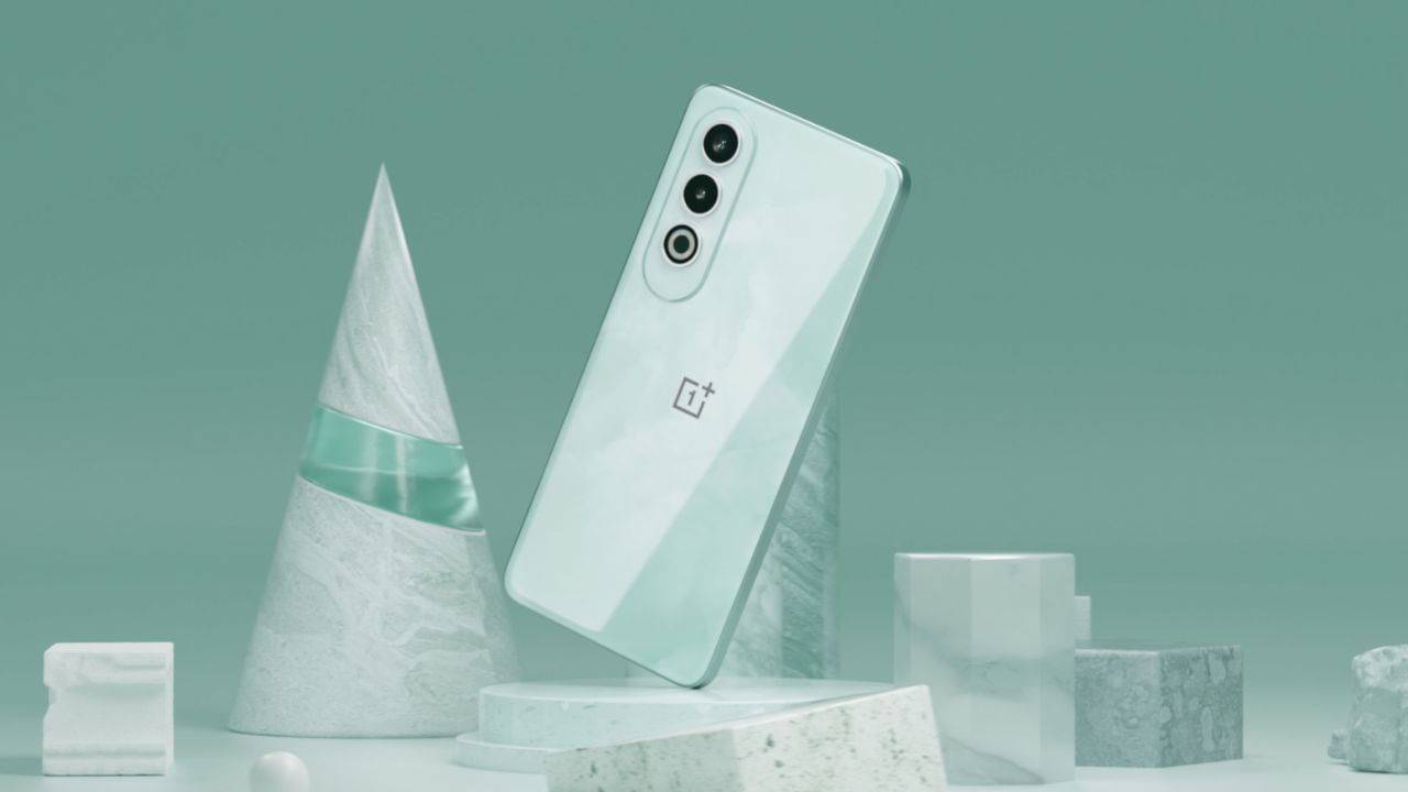 OnePlus Nord CE4: এই ফোনটোত ৫০ মেগাপিক্সেল প্ৰাইমেৰী কেমেৰা আৰু ১৬ মেগাপিক্সেল ছেকেণ্ডাৰী কেমেৰাৰ সুবিধা লাভ কৰিব। এই স্মাৰ্টফোনটোৰ আৰম্ভণি মূল্য হ’ব ২৪,৯৯৯ টকা।