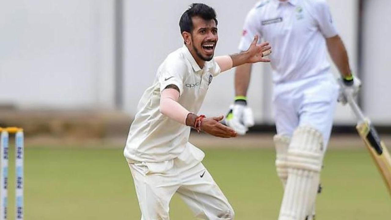 সম্প্ৰতি চাহালে নিজ ৰাজ্য হাৰিয়ানাক প্ৰতিনিধিত্ব কৰি দেশৰ প্ৰধান ঘৰুৱা ক্ৰিকেট প্ৰতিযোগিতা ৰঞ্জী ট্ৰফীত অংশ লৈছে। এলিট গ্ৰুপ চিত উত্তৰ প্ৰদেশ আৰু হাৰিয়ানাৰ মাজত চলি থকা মেচখনত চাহালে বলিঙত আশানুৰূপ প্ৰদৰ্শন দাঙি ধৰাত ব্যৰ্থ হৈছে। নিজ স্পেলত চাহালে ১১ অভাৰত ৫৭ ৰান খৰচ কৰাৰ বিপৰীতে কোনো উইকেট দখল কৰিব পৰা নাই।