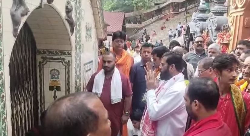 সিন্দেই কয় - “কামাখ্যা মাৰ দৰ্শন কৰি মই সুখী আনন্দিত ৷ যোৱাবাৰ চৰকাৰ গঠনৰ পূৰ্বে আৰু তাৰ পিছতো কামাখ্যা দৰ্শন কৰিবলৈ আহিছিলো ৷ এইবাৰে কামাখ্যা মাৰ আশীৰ্বাদ লৈ ইয়াৰ পৰা যাম ৷ এই পৰাই আমাৰ কামৰ সূচনা হ’ব ৷”