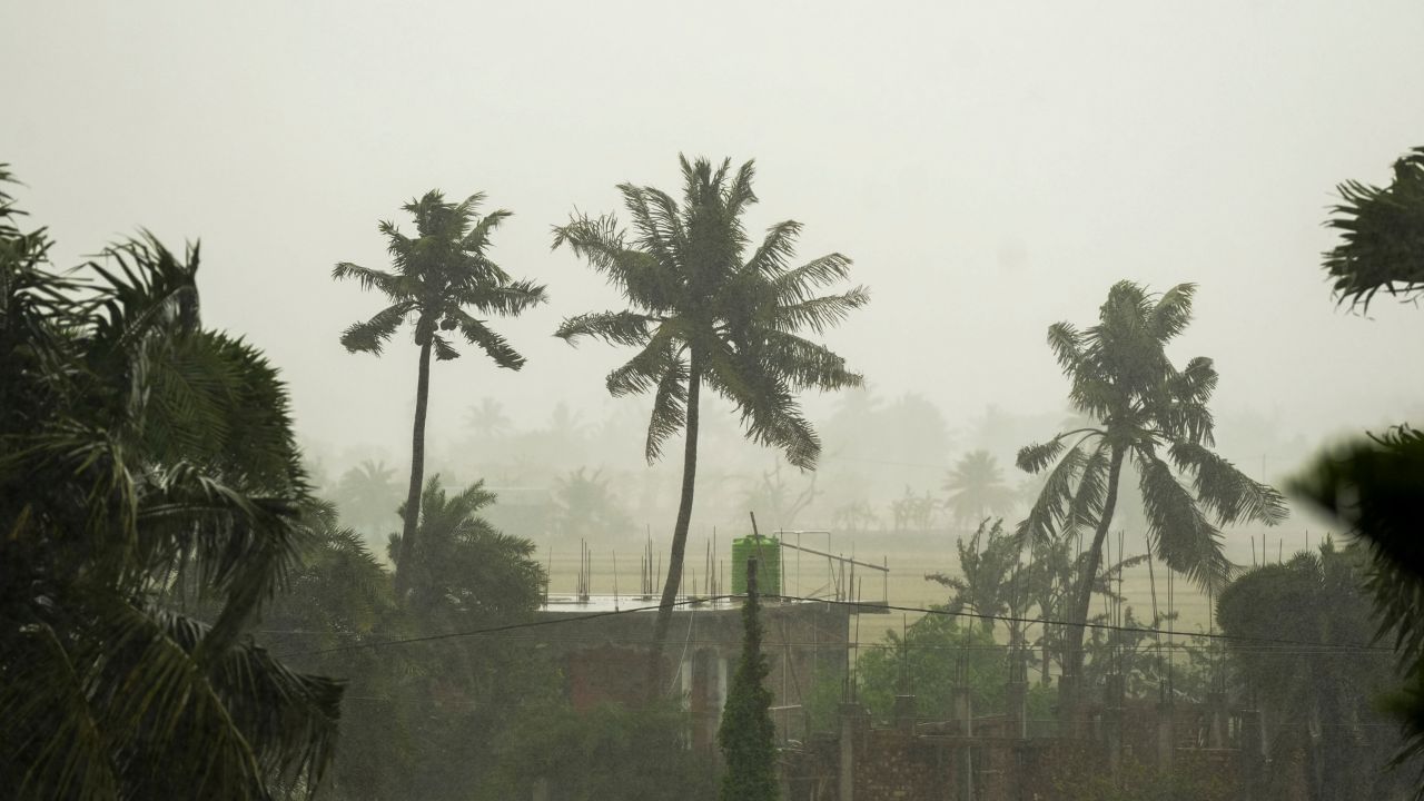 অসমত ১০২ জনৰ, এই বছৰ প্ৰাকৃতিক দুৰ্যোগৰ ফলত ভাৰতৰ প্ৰায় ১৫০০ জন লোকৰ মৃত্যু… অসমত ১০২ জনৰ, এই বছৰ প্ৰাকৃতিক দুৰ্যোগৰ ফলত ভাৰতৰ প্ৰায় ১৫০০ জন লোকৰ মৃত্যু…