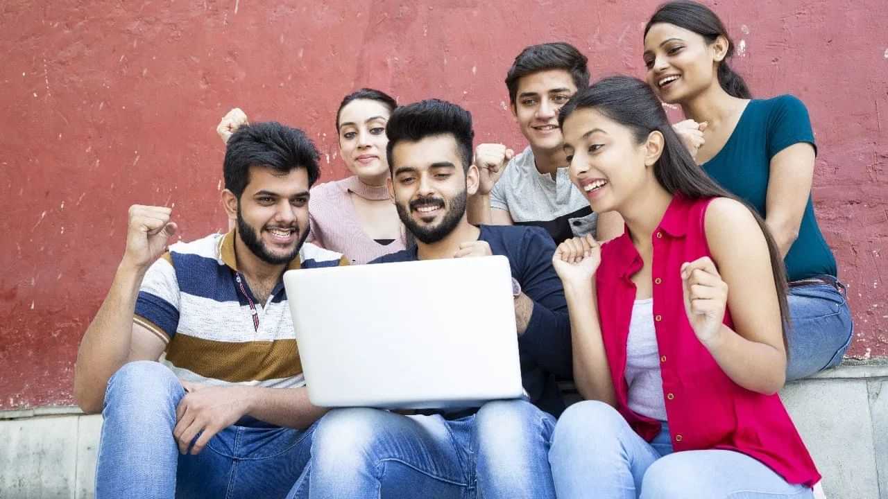ষ্টেট বেংকত ওলাইছে চাকৰিঃ কেতিয়ালৈকে কৰিব পাৰিব আবেদন, চাওক সবিশেষ… ষ্টেট বেংকত ওলাইছে চাকৰিঃ কেতিয়ালৈকে কৰিব পাৰিব আবেদন, চাওক সবিশেষ…