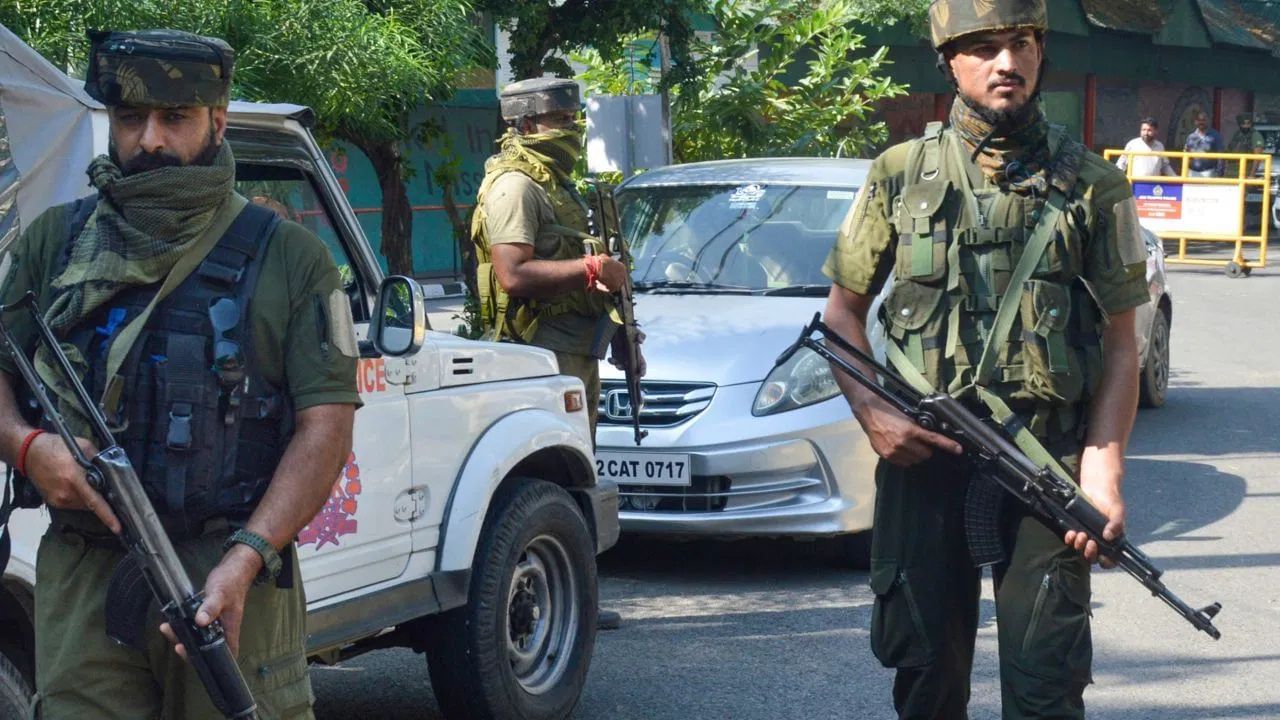 Jammu Kashmir: অনন্তনাগত নিৰাপত্তাৰক্ষীৰ এনকাউণ্টাৰত নিহত দুই উগ্ৰপন্থী…