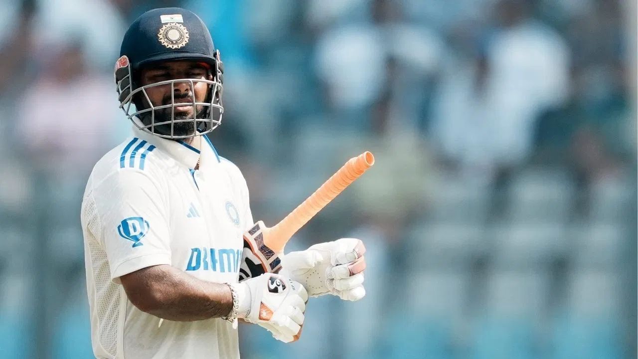 প্ৰাক্তন খেলুৱৈগৰাকীয়ে লগতে কয় যে মুম্বাই টেষ্টত পণ্ট শ্বট নিৰ্বাচনত অত্যন্ত স্মাৰ্ট আছিল আৰু নিজৰ দুৰ্বল দিশত শ্বট খেলিব নালাগে বুলি তেওঁ জানিছিল। বাকী খেলুৱৈসকল এই ক্ষেত্ৰত সফল নহ’ল বুলি বছিত আলীয়ে লগতে কয়।