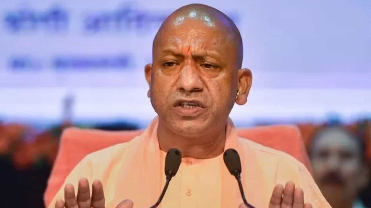 বাবা ছিদ্দিকীৰ দৰেই গতি হ’ব যোগী আদিত্যনাথৰ, হাতত মাত্ৰ ১০ দিন সময়! বাবা ছিদ্দিকীৰ দৰেই গতি হ’ব যোগী আদিত্যনাথৰ, হাতত মাত্ৰ ১০ দিন সময়!