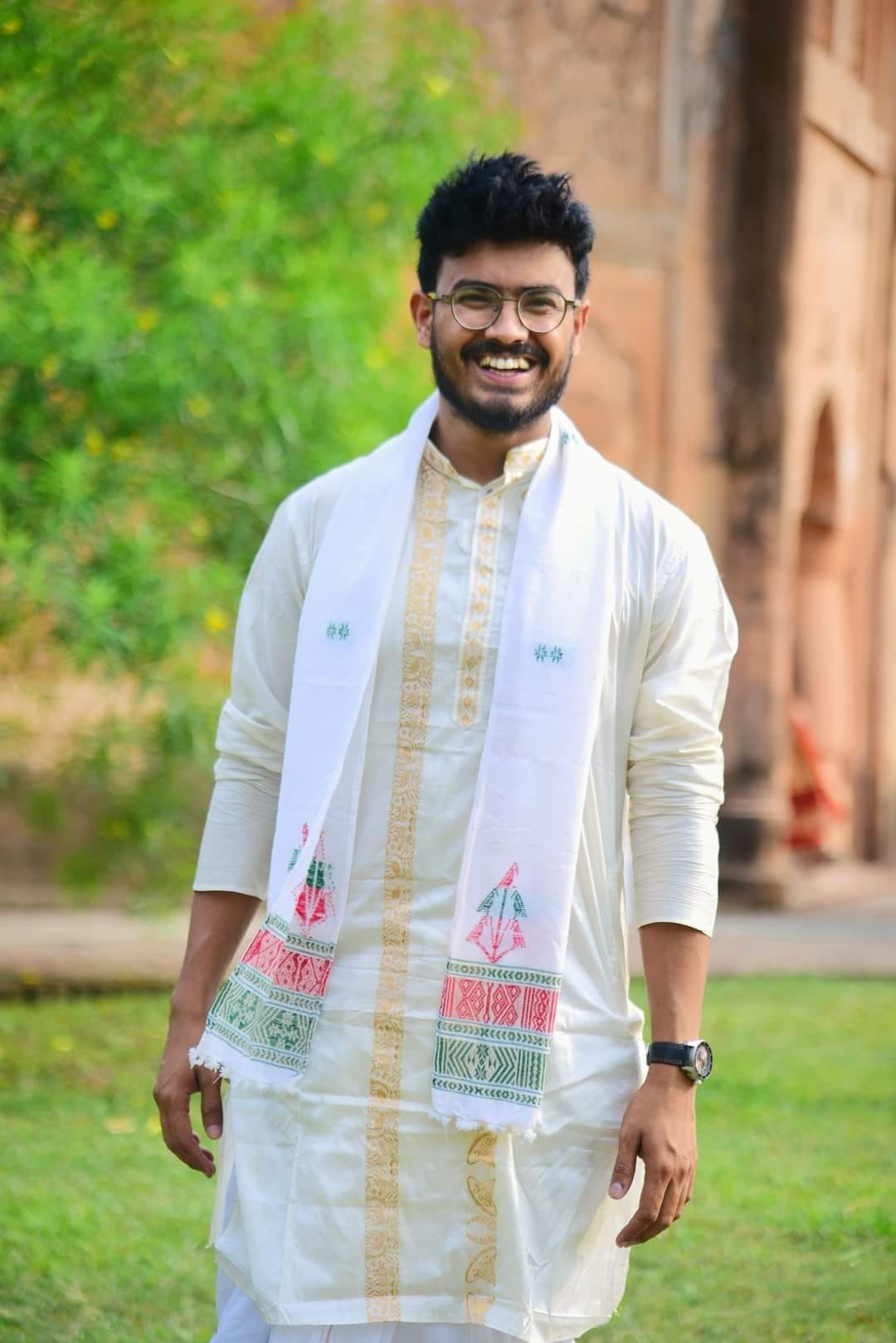 শীৰ্ষ ১০ স্থানত আছে ৭গৰাকী মহিলা। ACSৰ শীৰ্ষত উজলিল চিৰঞ্জীৱ ফুকন। মহিলা প্ৰাৰ্থীৰ শীৰ্ষত এনিশা বুঢ়াগোহাঁই।