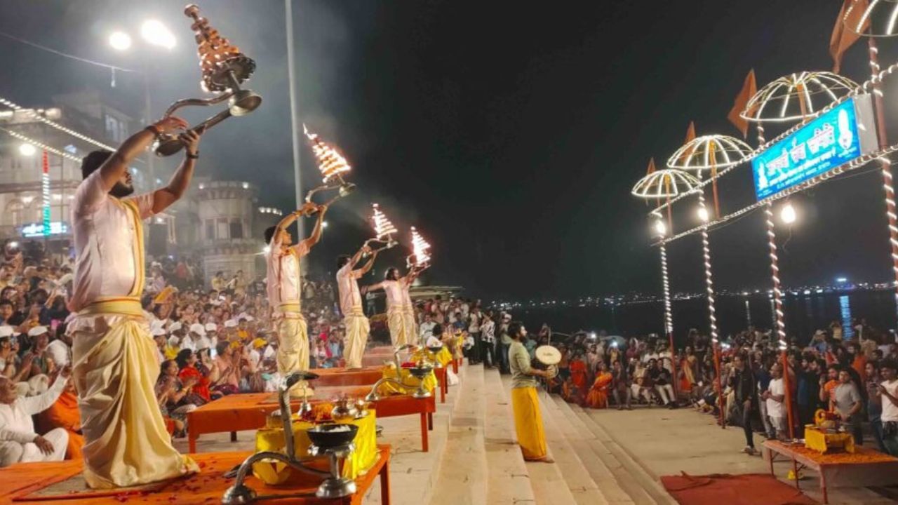 শীতকালত বাৰাণসী গ’লে ভুলতেও নাপাহৰিব এই ৫টা কথা, আনন্দময় হ’ব আপোনাৰ যাত্ৰা