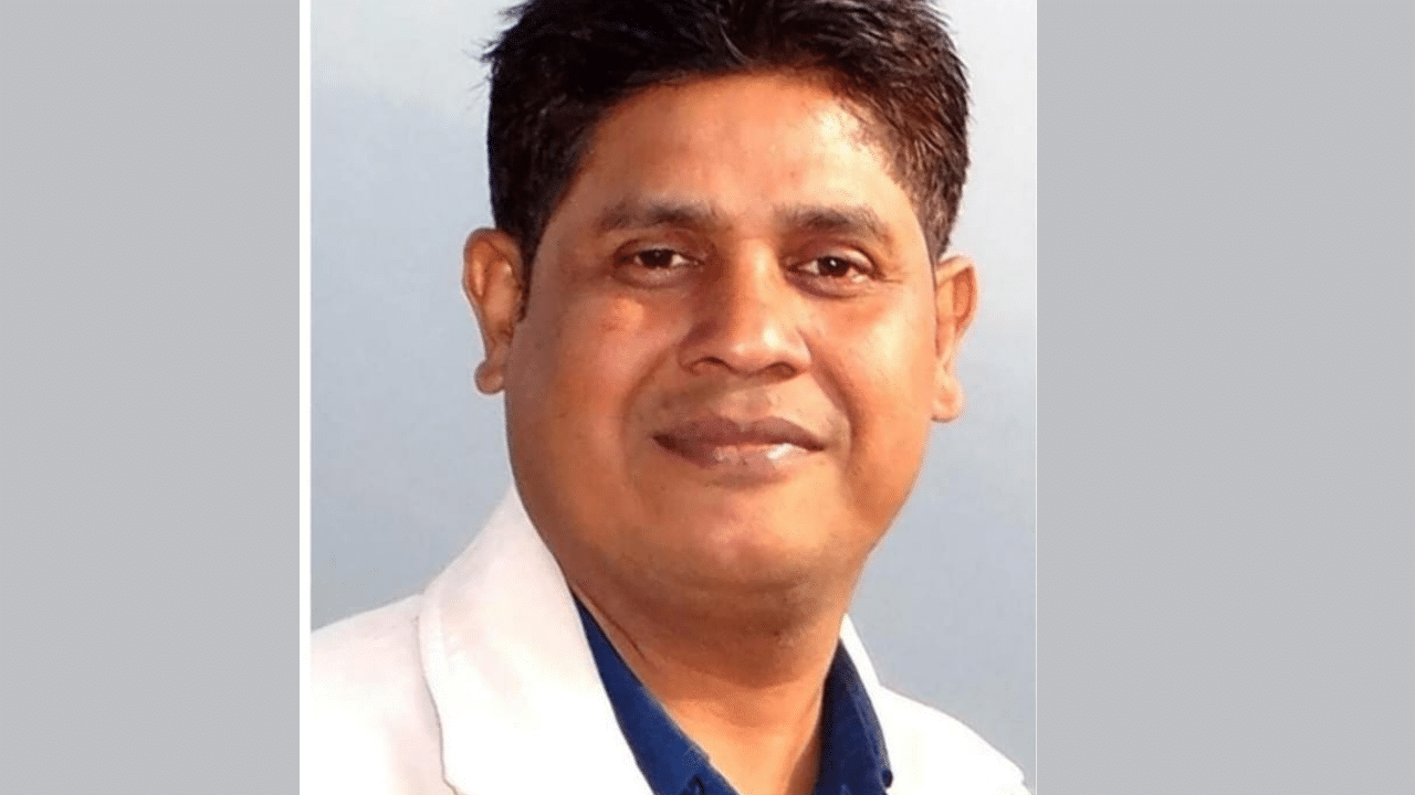 এই সন্দৰ্ভত বিকাশে কয়ে, ৰাষ্ট্ৰীয় আৰু আন্তঃৰাষ্ট্ৰীয় পৰ্যায়ত সাঁচিৰ এক ভাল বজাৰ আছে। ভাল দামত বিক্ৰী হয় সাঁচি। তেওঁ কয় যে, জন্মৰ পৰা সাঁচি গছ দেখি আহিছো যদিও ডাঙৰ পোৱাৰ পাছত ইয়াৰ গুৰুত্ব বুজি পাইছো। চৰকাৰৰ সহযোগ, বিভিন্ন পদক্ষেপৰ দ্বাৰা ৰাষ্ট্ৰীয়, আন্তঃৰাষ্ট্ৰীয় পৰ্যায়ত সাঁচিত উজ্বলাই তুলিব পৰা বুলি বিকাশি গৌৰৱান্বিত।