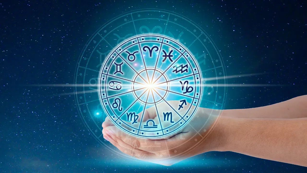 Horoscope today: বছৰৰ অন্তিমটো দেওবাৰ সুখকৰ হ’বনে আপোনাৰ বাবে? চাওক ৰাশিফল Horoscope today: বছৰৰ অন্তিমটো দেওবাৰ সুখকৰ হ’বনে আপোনাৰ বাবে? চাওক ৰাশিফল