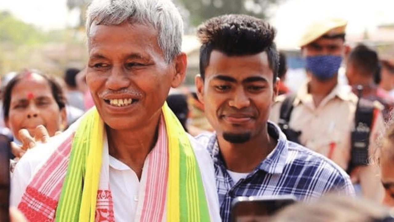 বৰুৱাই কয় যে, বৰ্তমান সাংসদগৰাকীৰ স্বাস্থ্য পৰীক্ষা কৰি থকা হৈছে। তাৰ পাছত চিকিৎসকে জনাব প্ৰকৃততে কি হৈছিল। উল্লেখ্য যে, সাংসদগৰাকীৰ অসুস্থতাৰ খবৰ পাই তেওঁৰ সতীৰ্থ, অনুৰাগীসকল চিন্তিত হৈ পৰিছে। সকলোৱে সাংসদগৰাকীৰ সুস্বাস্থ্য কামনা কৰিছে।