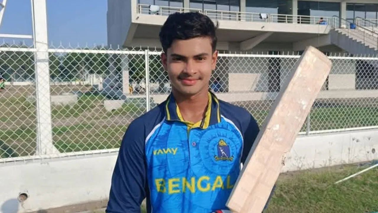 তাৰকাৰ ব্যৰ্থতাৰ মাজতে ৰঞ্জীত চৰ্চাত এজন কিশোৰঃ গাংগুলীৰ অভিলেখ ভংগ দশম শ্ৰেণীৰ অংকিতৰ তাৰকাৰ ব্যৰ্থতাৰ মাজতে ৰঞ্জীত চৰ্চাত এজন কিশোৰঃ গাংগুলীৰ অভিলেখ ভংগ দশম শ্ৰেণীৰ অংকিতৰ