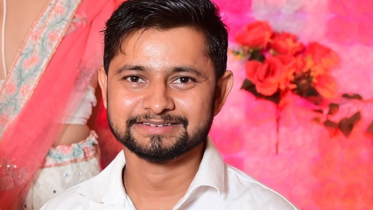 নৱবৰ্ষই সকলোৰে বাবে আনে নতুন আশা নতুন প্ৰত্যাশা কঢ়িয়াই আনে কিন্তু চন্দন ছেত্ৰীৰ পৰিয়াললৈ কঢ়িয়াই আনিছে দুখ। নিজেই চলোৱা বাহনত অগ্নিসংযোগ হৈ মৃত্যু হয় চন্দন ছেত্ৰীৰ।