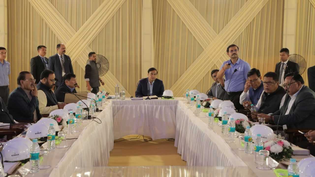 অসমে এতিয়া ৰূপান্তৰৰ যুগত প্ৰৱেশ কৰিছেঃ জাগীৰোডৰ ছেমিকণ্ডাক্টৰ পৰিদৰ্শনৰ পিছতে মন্তব্য হিমন্ত বিশ্ব শৰ্মাৰ অসমে এতিয়া ৰূপান্তৰৰ যুগত প্ৰৱেশ কৰিছেঃ জাগীৰোডৰ ছেমিকণ্ডাক্টৰ পৰিদৰ্শনৰ পিছতে মন্তব্য হিমন্ত বিশ্ব শৰ্মাৰ