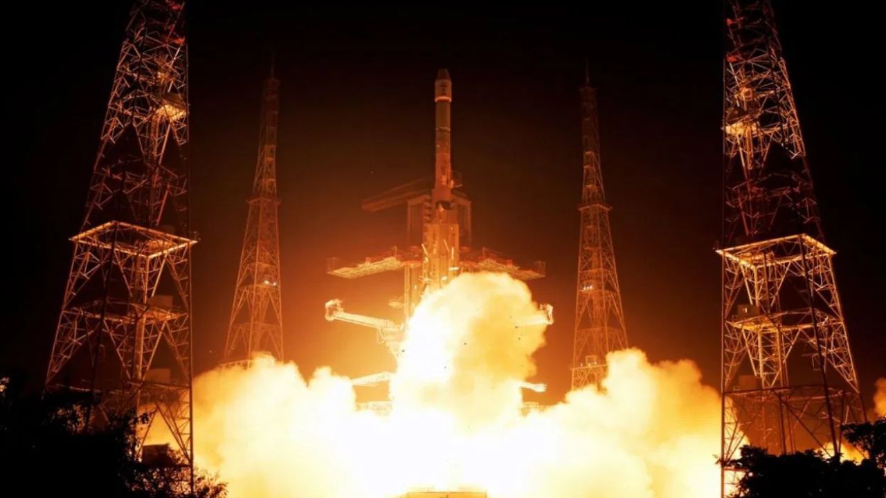 ISRO 100th mission: ইছৰোৱে সম্পন্ন কৰিলে ১০০ সংখ্যক অভিযান; মহাকাশ গৱেষণাত নতুন মাত্ৰা লাভ ভাৰতৰ ISRO 100th mission: ইছৰোৱে সম্পন্ন কৰিলে ১০০ সংখ্যক অভিযান; মহাকাশ গৱেষণাত নতুন মাত্ৰা লাভ ভাৰতৰ