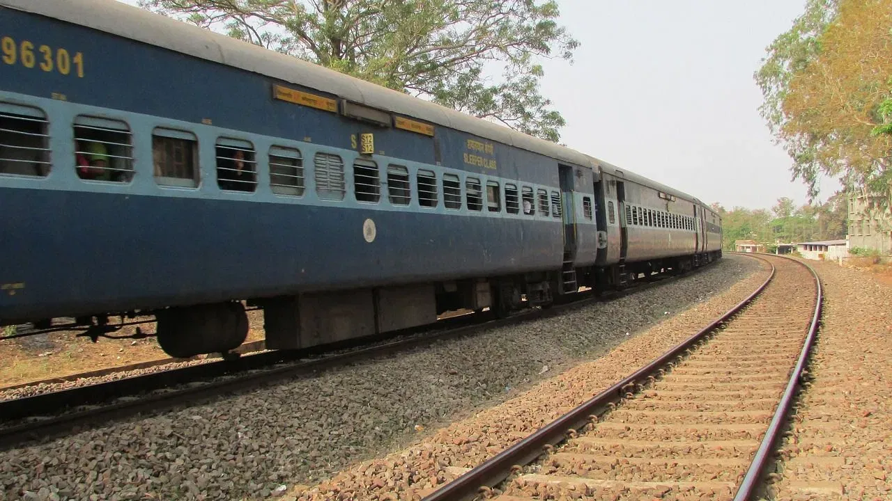 ভাৰতীয় ৰে'ল
