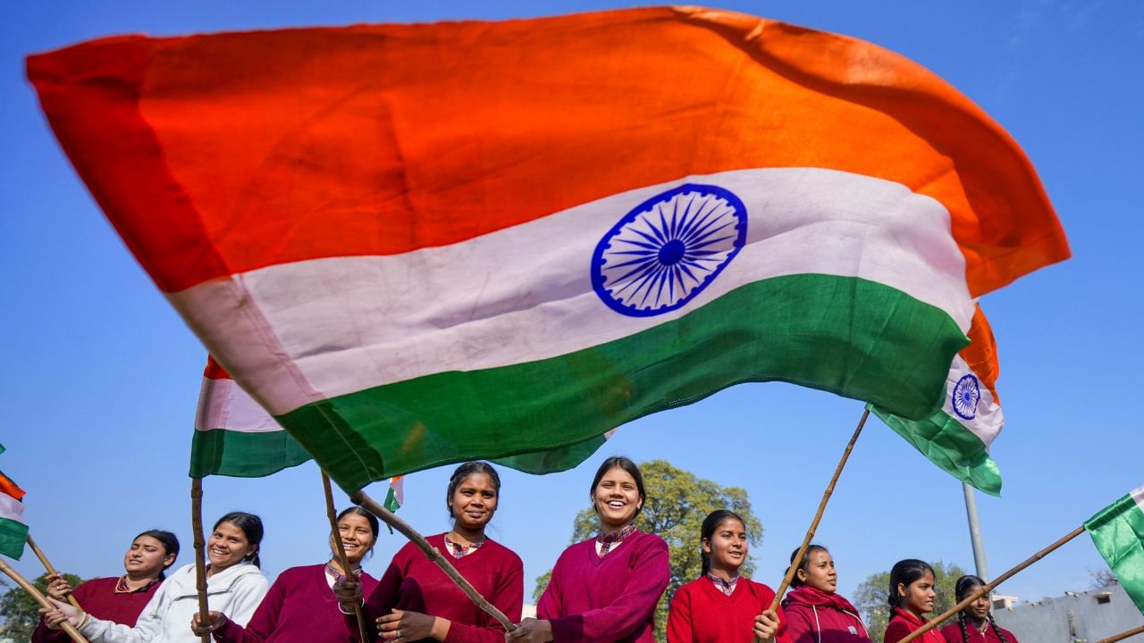Republic Day 2025 Wishes : ৭৬ সংখ্যক গণৰাজ্য দিৱসৰ উপলক্ষে সকলোকে দিয়ক এই বাৰ্তা… Republic Day 2025 Wishes : ৭৬ সংখ্যক গণৰাজ্য দিৱসৰ উপলক্ষে সকলোকে দিয়ক এই বাৰ্তা…