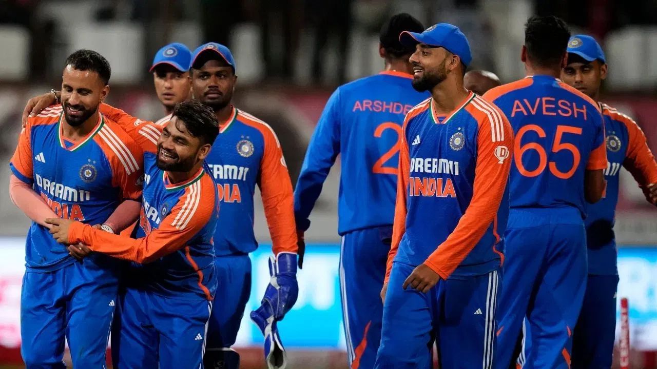 দললৈ শ্বামীৰ প্ৰত্যাৱৰ্তন, ইংলেণ্ডৰ বিৰুদ্ধে টি-২০ শৃংখালৰ বাবে ভাৰতীয় দল ঘোষণা… দললৈ শ্বামীৰ প্ৰত্যাৱৰ্তন, ইংলেণ্ডৰ বিৰুদ্ধে টি-২০ শৃংখালৰ বাবে ভাৰতীয় দল ঘোষণা…