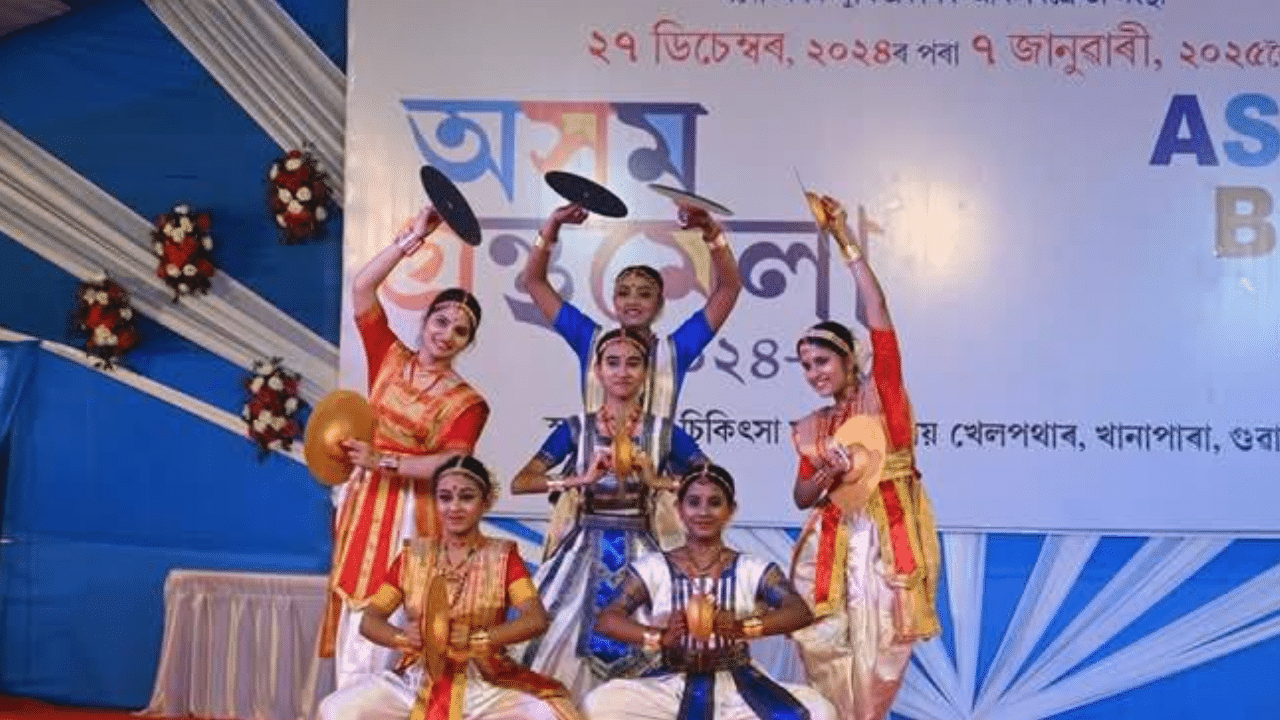 ৫ জানুৱাৰীৰ দিনটোত শিশুৰ দিন আয়োজন কৰা হয়। য'ত চিত্ৰাংকন প্ৰতিযোগিতা, মুকলি কুইজ, কবিতা আবৃত্তি প্ৰতিযোগিতা আদি অনুষ্ঠিত কৰা হয়। ইয়াত বহু সংখ্যক ল'ৰা ছোৱালীয়ে অংশ গ্ৰহণ কৰে। ইয়াৰোপৰি এই প্ৰতিযোগিতাত জয় লাভ কৰা সকলক ৭ জানুৱাৰীৰ সামৰণি অনুষ্ঠানত বঁটা প্ৰদান কৰা হ'ব।
