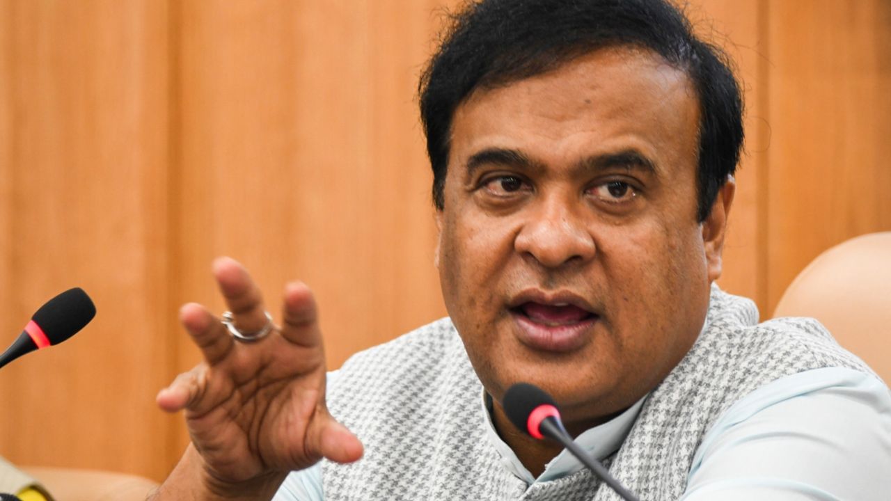 কোনখিনি অঞ্চল ‘প্ৰতিৰক্ষা কৰিড’ৰ হিচাপে ঘোষণা কৰা হ’ব ? প্ৰতিৰক্ষা মন্ত্ৰালয়ৰ সৈতে আলোচনা অসম চৰকাৰৰ কোনখিনি অঞ্চল ‘প্ৰতিৰক্ষা কৰিড’ৰ হিচাপে ঘোষণা কৰা হ’ব ? প্ৰতিৰক্ষা মন্ত্ৰালয়ৰ সৈতে আলোচনা অসম চৰকাৰৰ