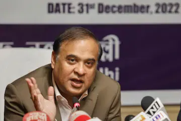 মুখ্যমন্ত্ৰীয়ে কয়, ‘শনিবাৰে নটিফিকেচন ওলাব যে ২০১৪ চনত যদি কোনোবাই NRCত আবেদন কৰা নাই, তেওঁ অসমত আধাৰ কাৰ্ড বনাব নোৱাৰিব৷’