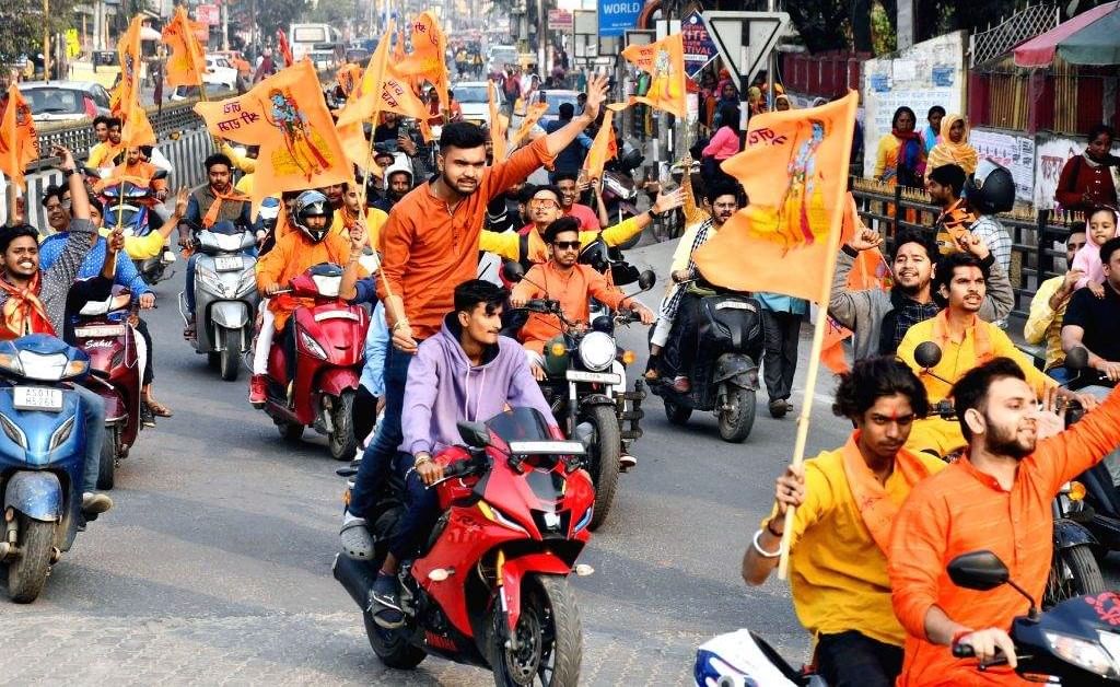  এতিয়াৰ পৰা মহানগৰীত উলিয়াব নোৱাৰিব যিকোনো ধৰণৰ সমদল, শোভাযাত্ৰা। বন্ধ কৰি দিয়া হৈছে সকলো ধৰণৰ প্ৰছেছন। নিয়ম উলংঘা কৰিলেই  BNSৰ ২৩৩ নং ধাৰাৰ অধীনত লোৱা হ'ব ব্যৱস্থা। 